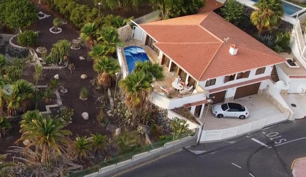 Вилла Sunny House With Private Pool And Sea View Адехе Экстерьер фото